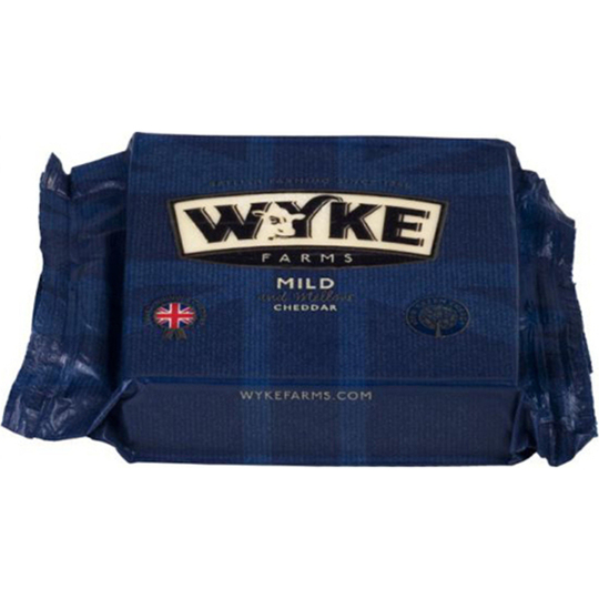 Сир Чеддер 34,9% м'який Wyke 200г