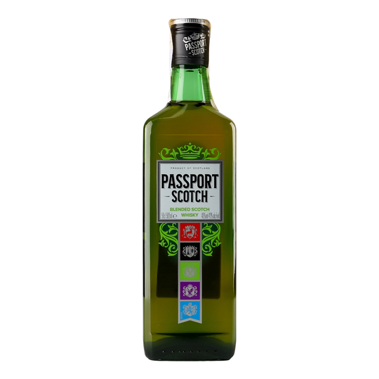 Віскі Passport Scotch 40% 0,5л